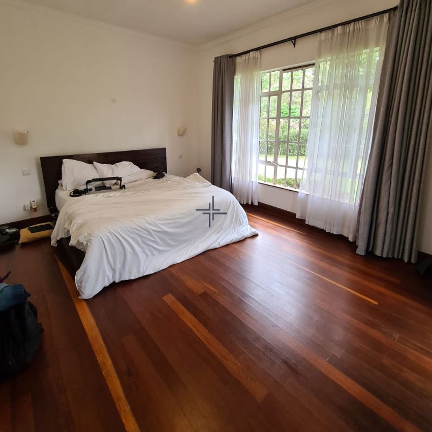 Master bedroom - 3 Bedroom House for Rent on Windy Ridge, Karen